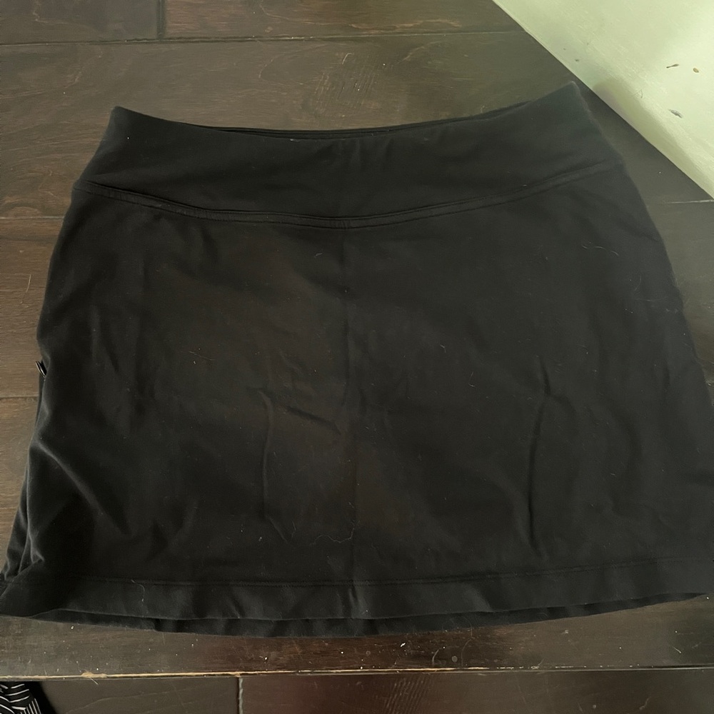 Athleta Black skirt